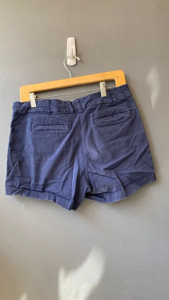 2.5" Chino Shorts