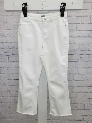 2P WHITE A586180 Studio Park x Amy Stran Petite All The Time White Jeans
