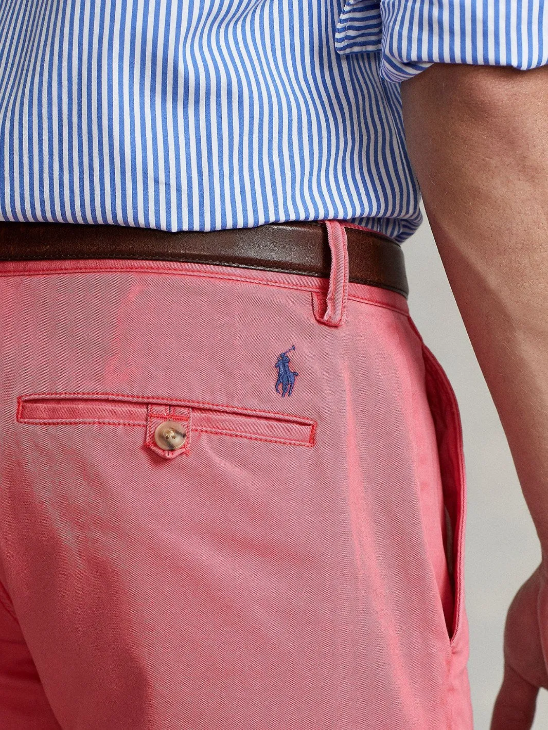 8-INCH STRETCH CHINO SHORT Rød