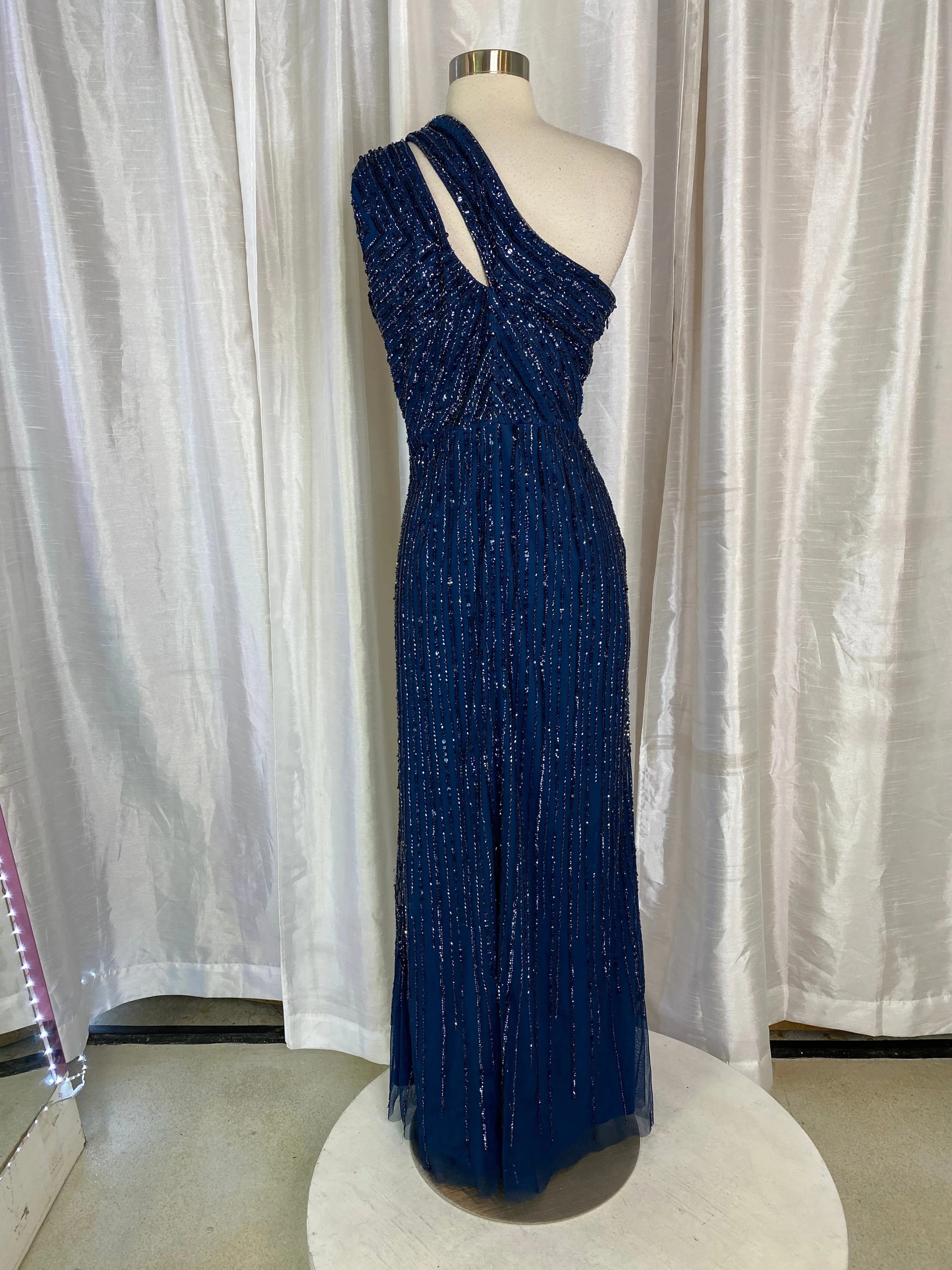 ADRIANNA PAPELL Long Sequin One Shoulder Gown Navy Size 12