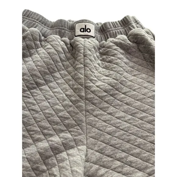 ALO Yoga Quilted Arena Boxing Shorts in Athletic Heather Grey