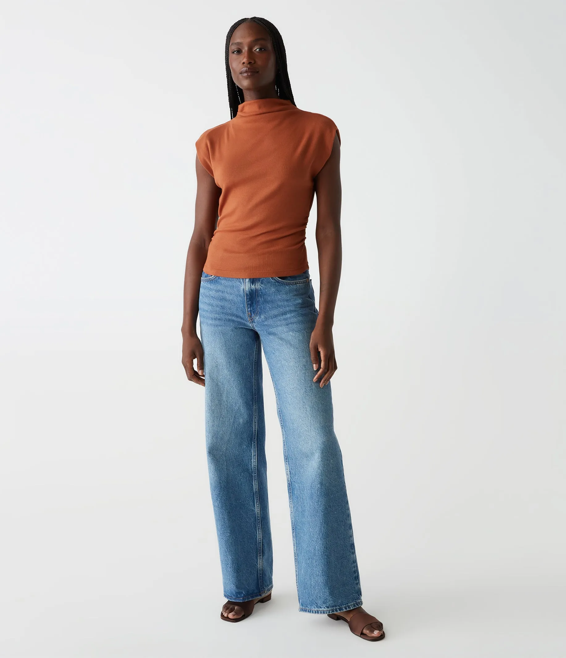 Amara Power Shoulder Tee