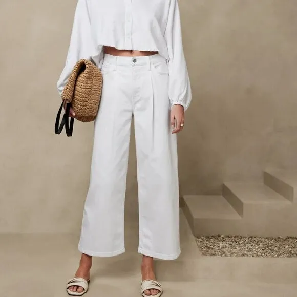 Banana Republic High-Rise BOHO Wide-Leg CROP White Y2K Vibe Jeans Size 4/27