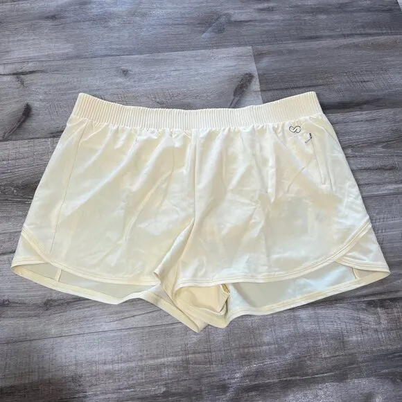Calia Athletic 3” Swift Performance Short Yellow NWT Women’s Size L