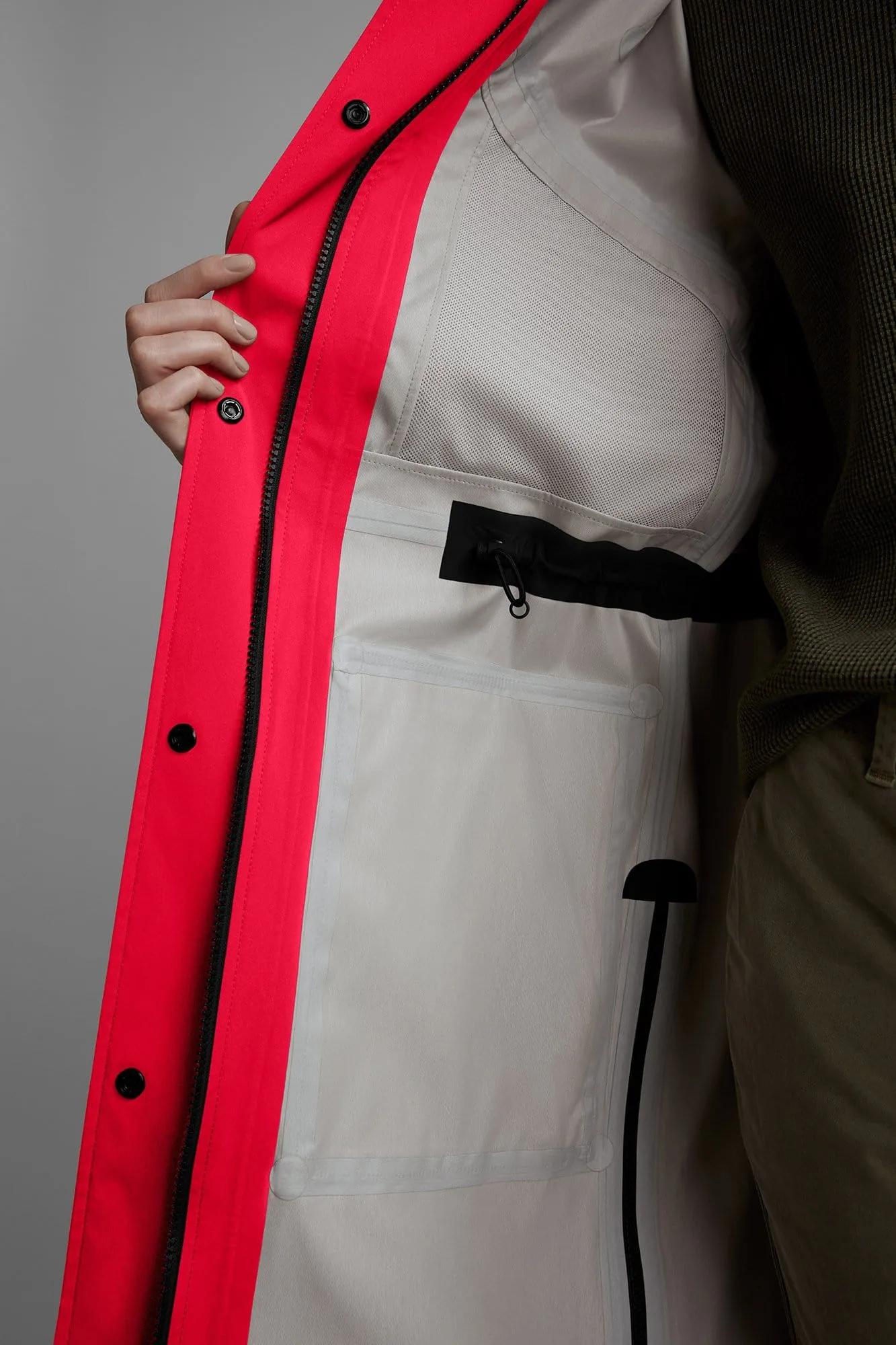 Canada Goose Women's Seaboard Rain Jacket