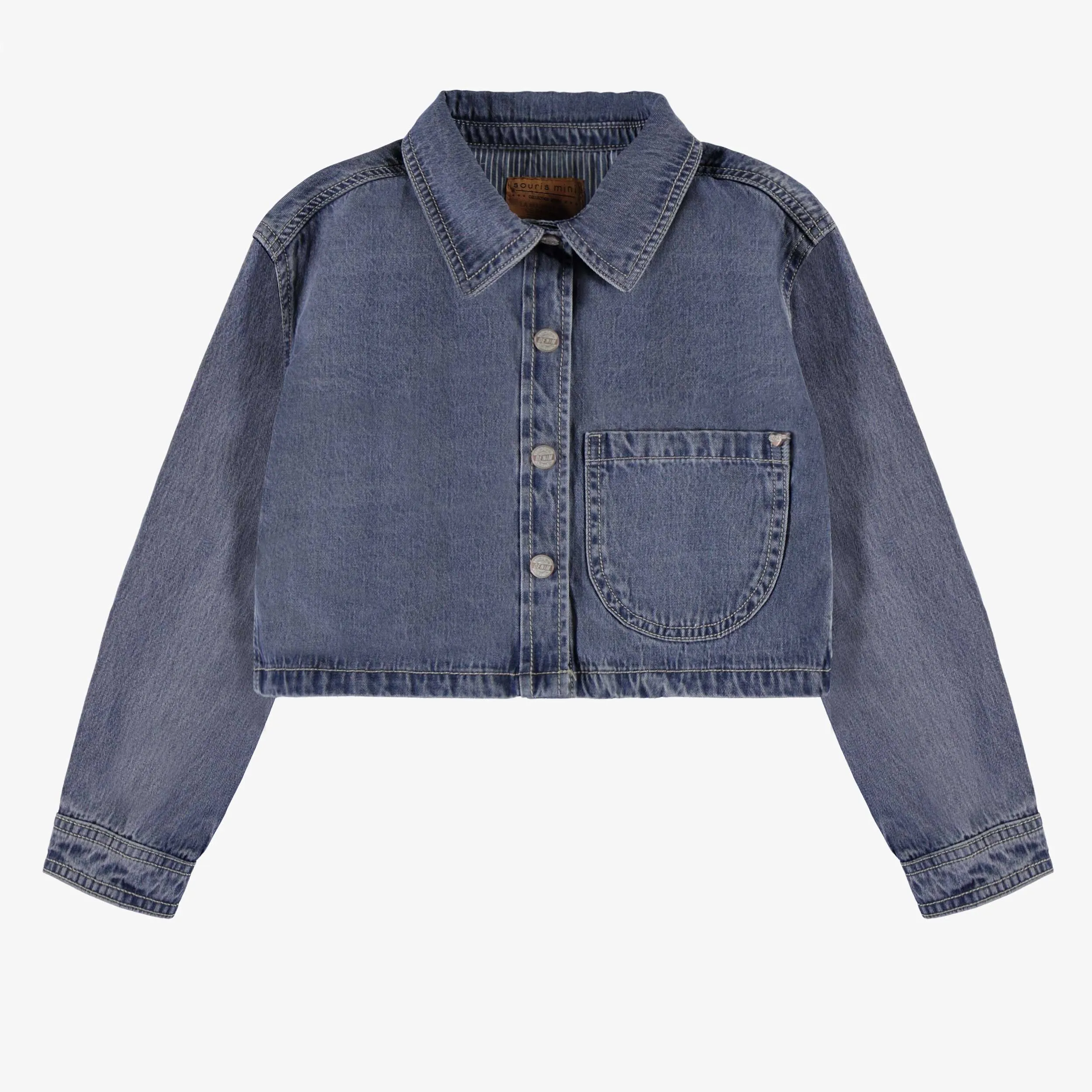 Chemise écourtée en denim bleu moyen, enfant || Shortened medium blue denim shirt, child