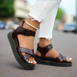 Chloe - Platform sandals with crossed straps for women