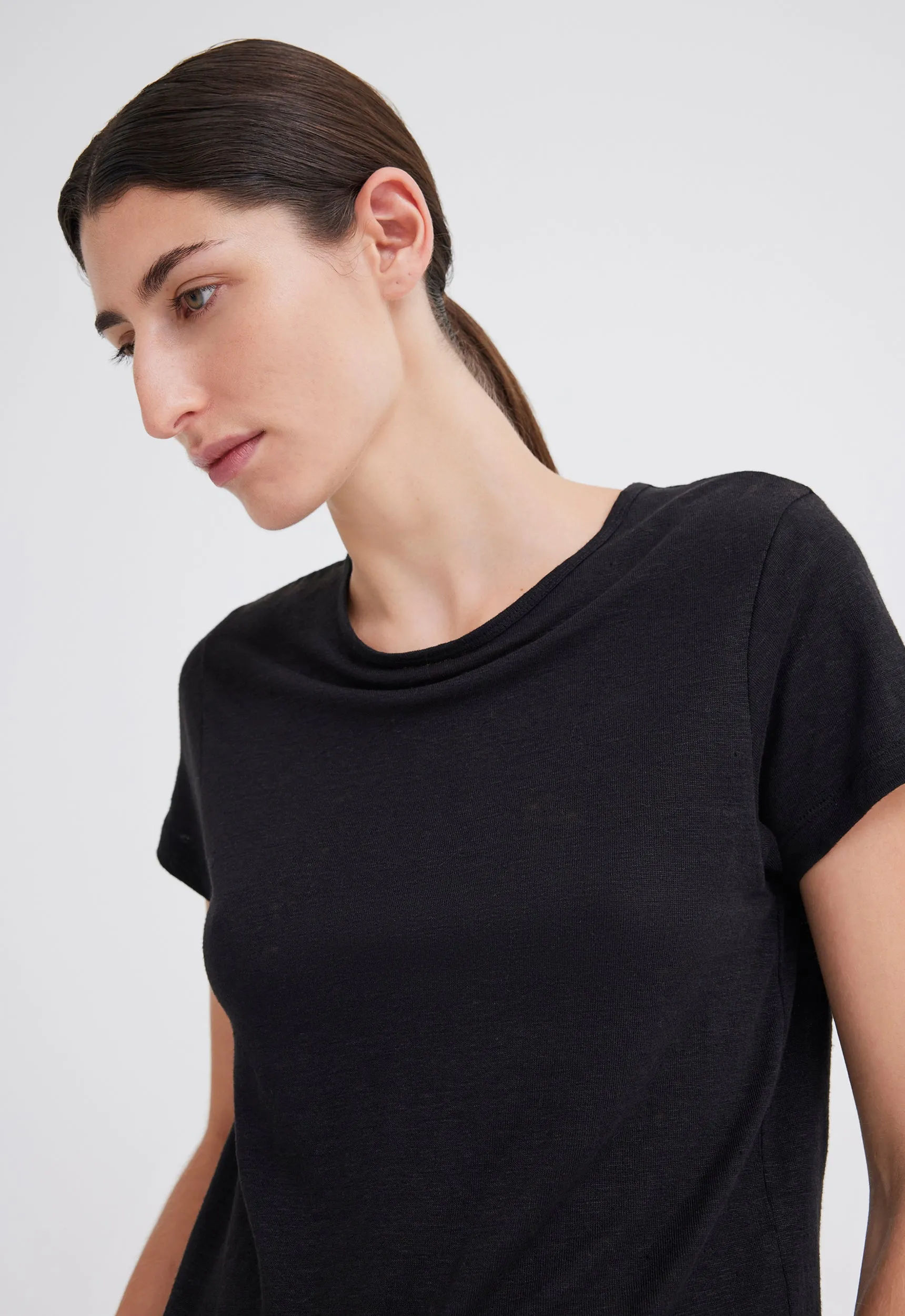 Cult Linen Tee - Black
