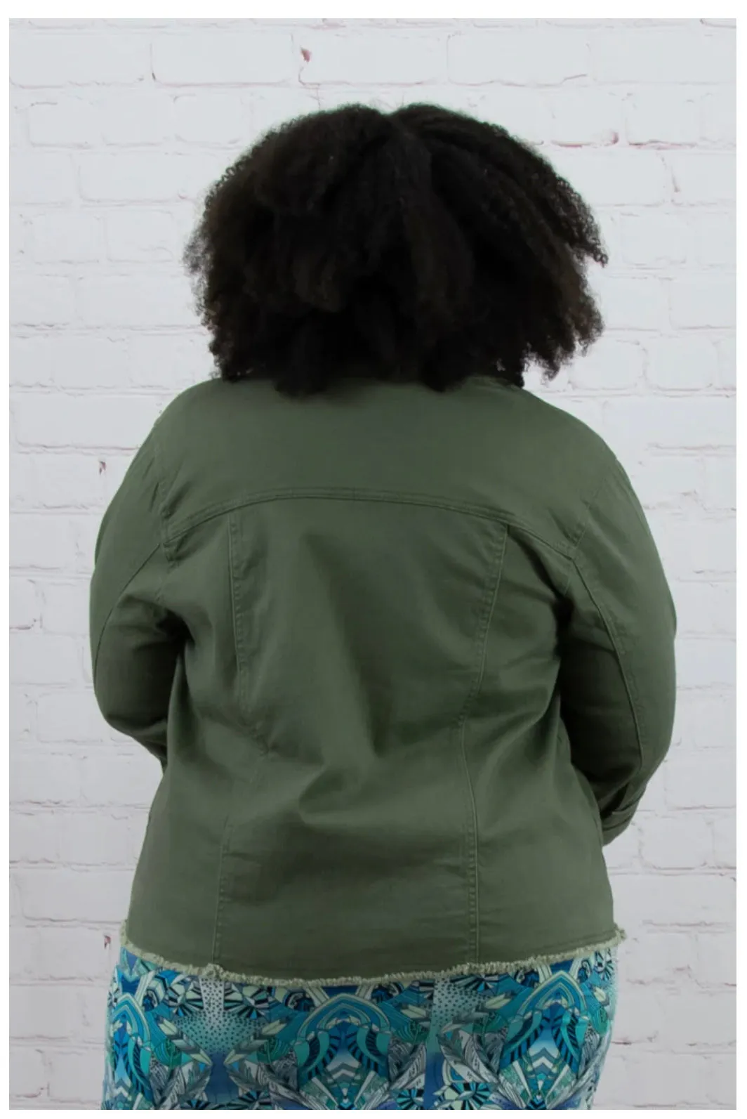 Curvy Ladies Frayed Denim Jacket