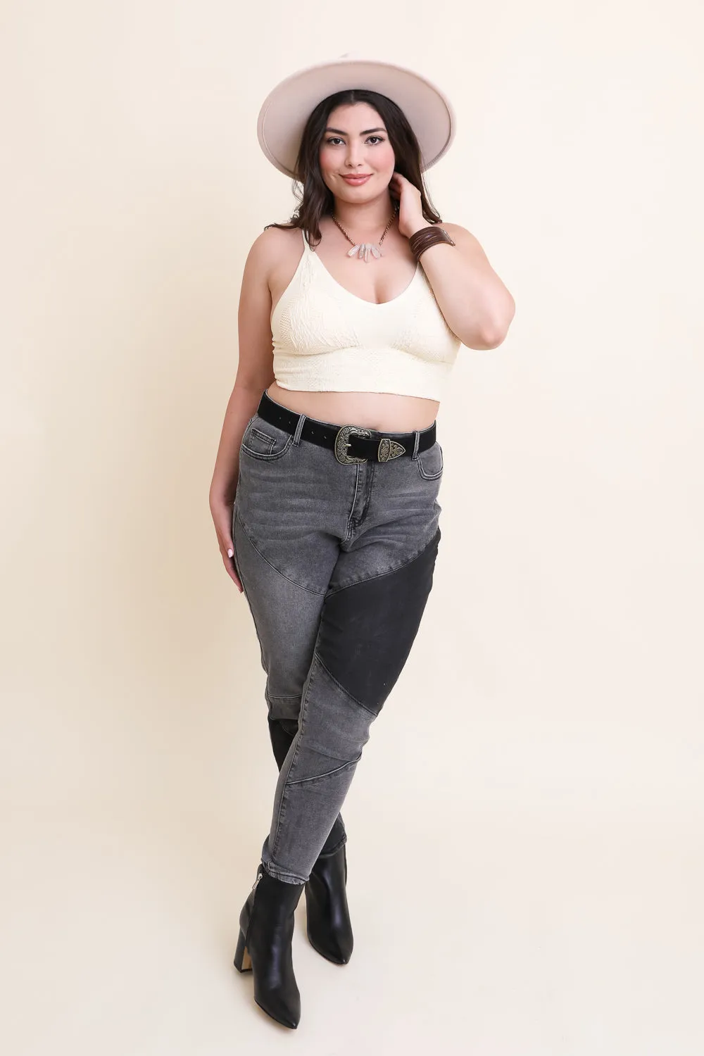Curvy Seamless Padded Textured Brami Plus