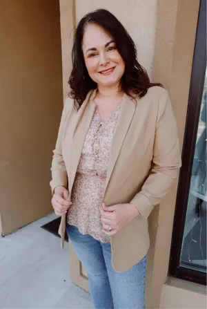 Curvy Spring Blazer