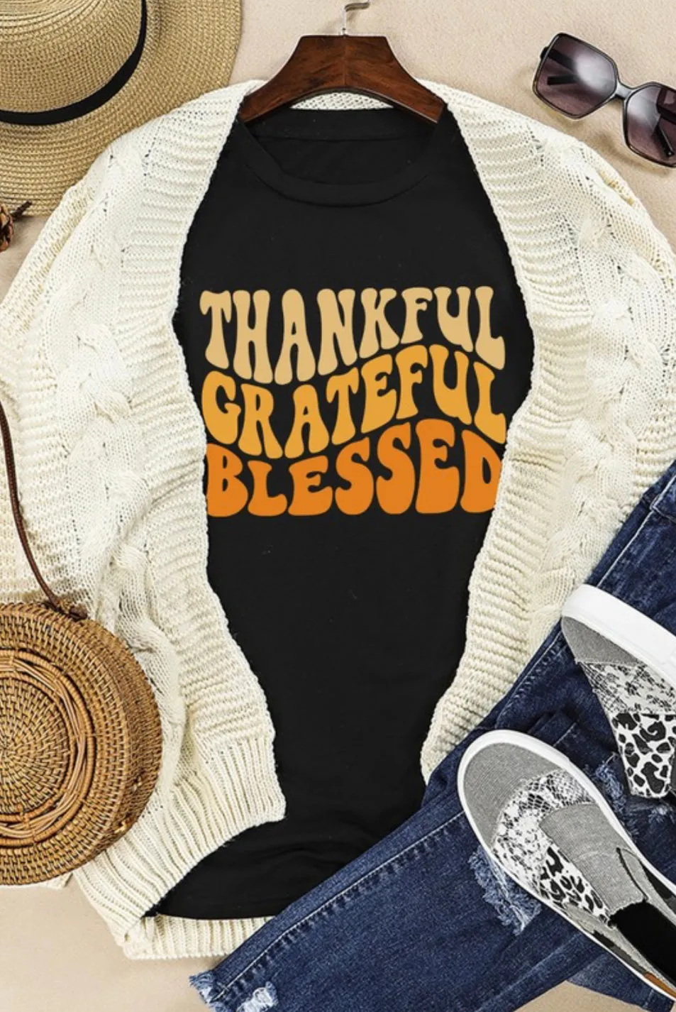 Curvy Thankful Tee