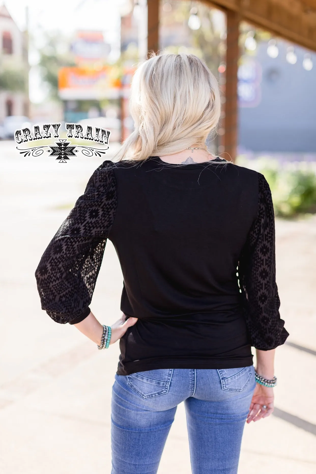 DALLY DETAIL TOP