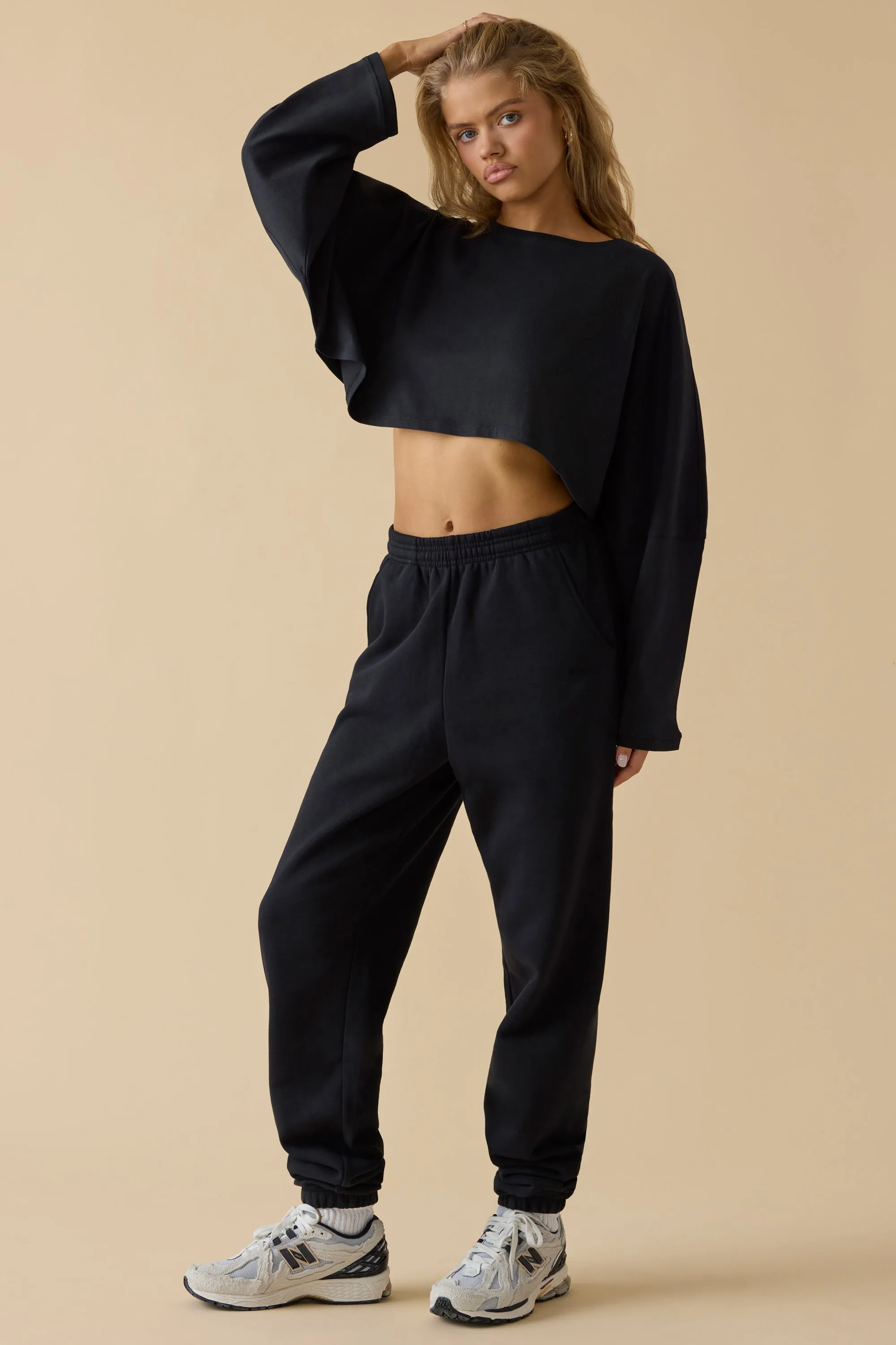 Day Off - Oversized Long Sleeve Crop Top in Black