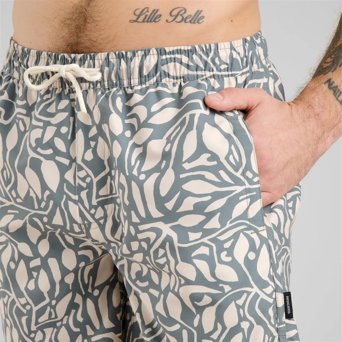 DEDICATED Swim Shorts Sandhamn Leaf Mosaic Leaf Green