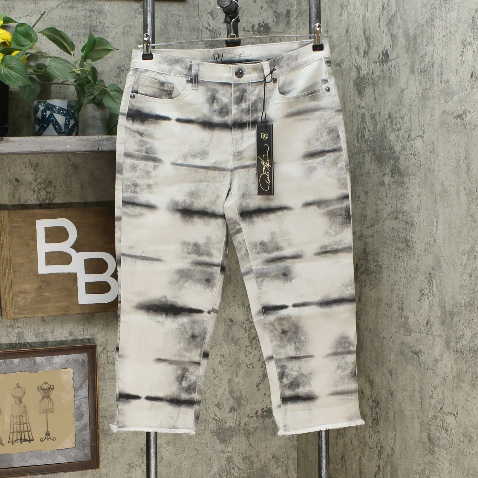 DG2 by Diane Gilman Petite Classic Stretch Tie Dye Straight Cropped Jeans