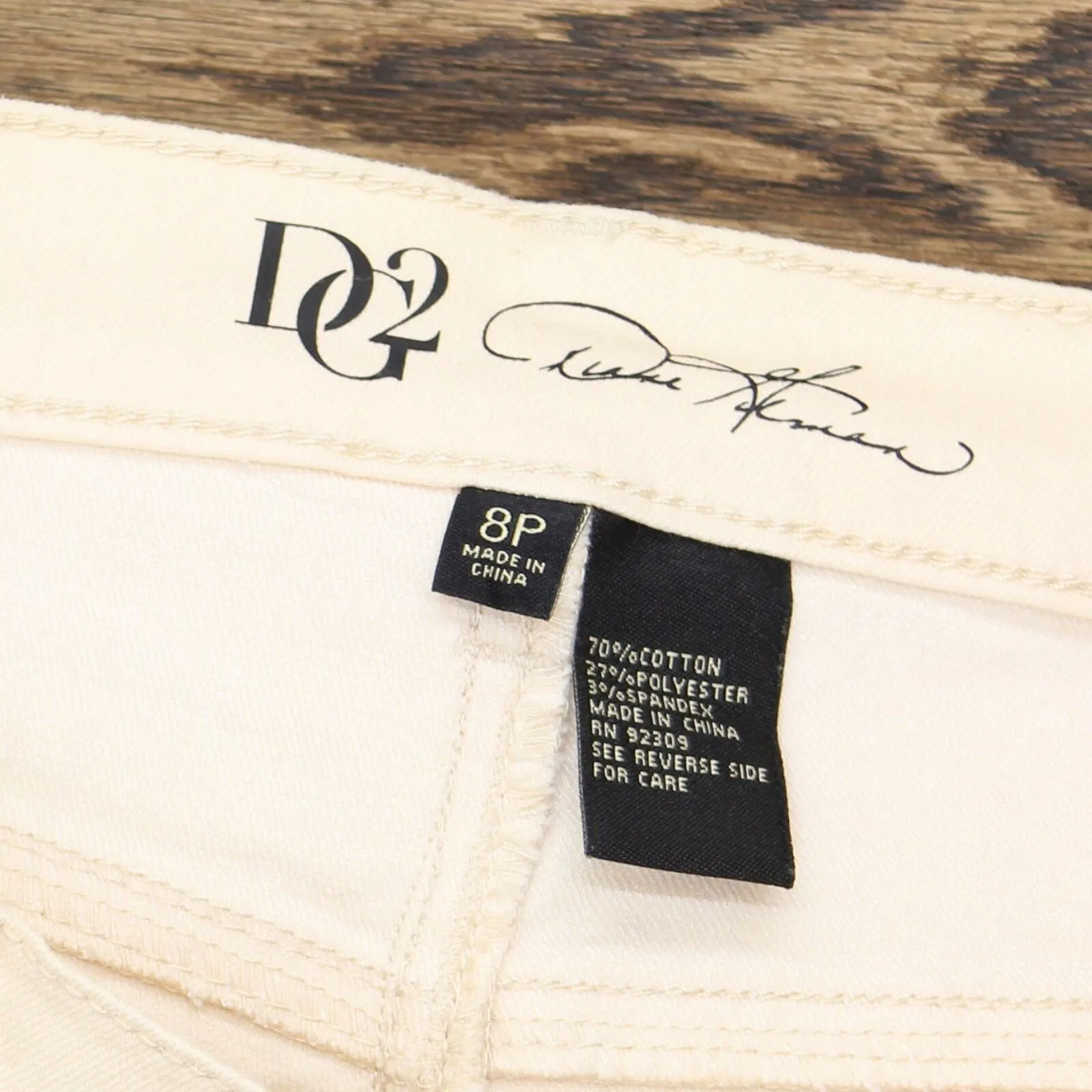 DG2 by Diane Gilman Petite Embroidered Applique Jeans Cream 8P