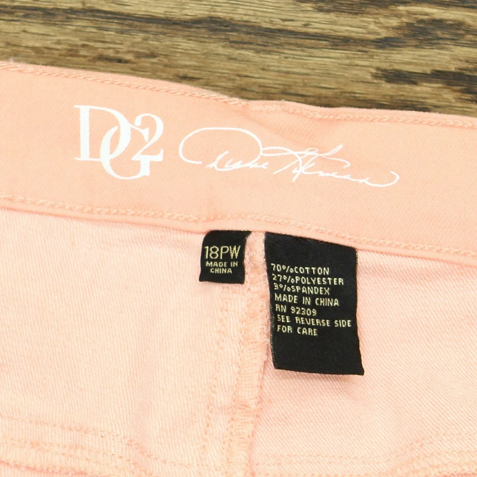 DG2 by Diane Gilman Petite Plus Floral Fray-Hem Ankle Jeans Blush 18WP