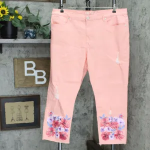 DG2 by Diane Gilman Petite Plus Floral Fray-Hem Ankle Jeans Blush 18WP