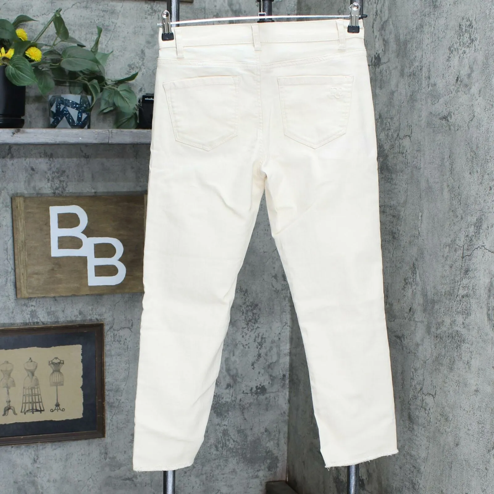 DG2 by Diane Gilman Petite Stretch Floral Fray-Hem Ankle Jeans Cream 4P