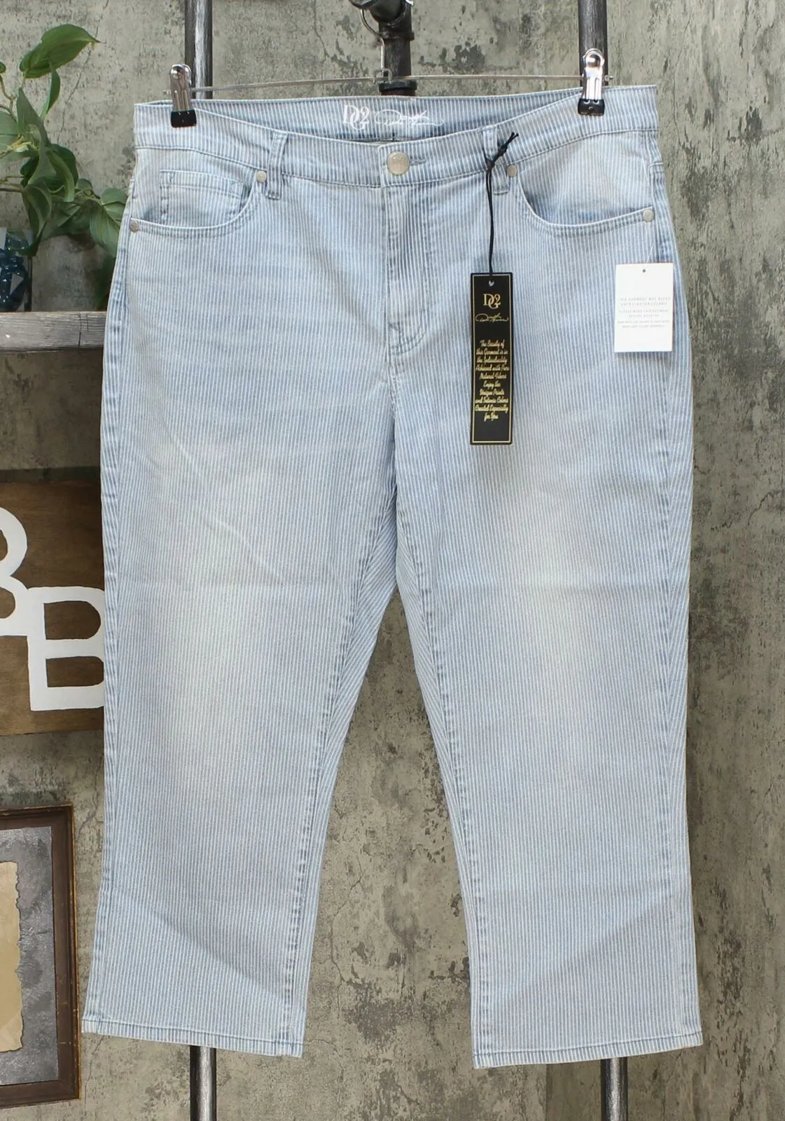 DG2 by Diane Gilman Women's Petite Classic Stretch Pinstripe Crop Jeans