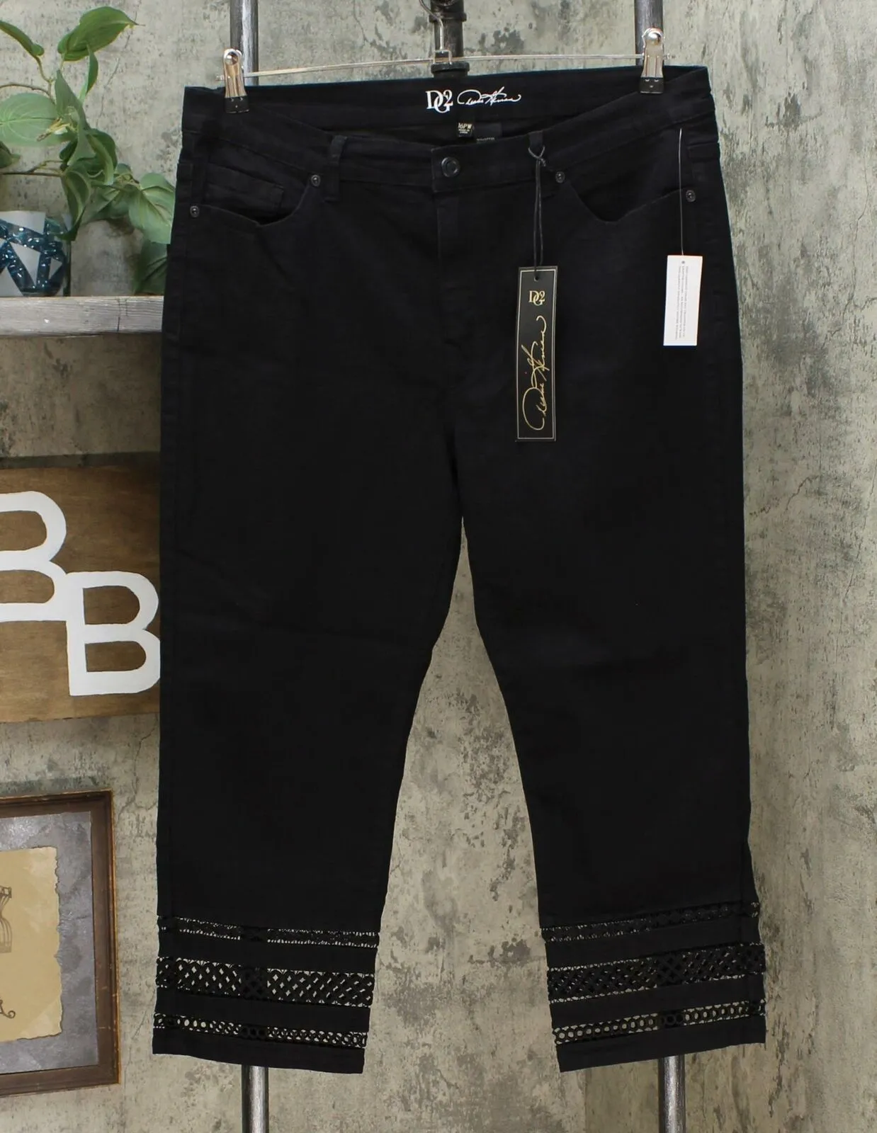 DG2 by Diane Gilman Women's Petite Crochet Lace Cropped Jeans