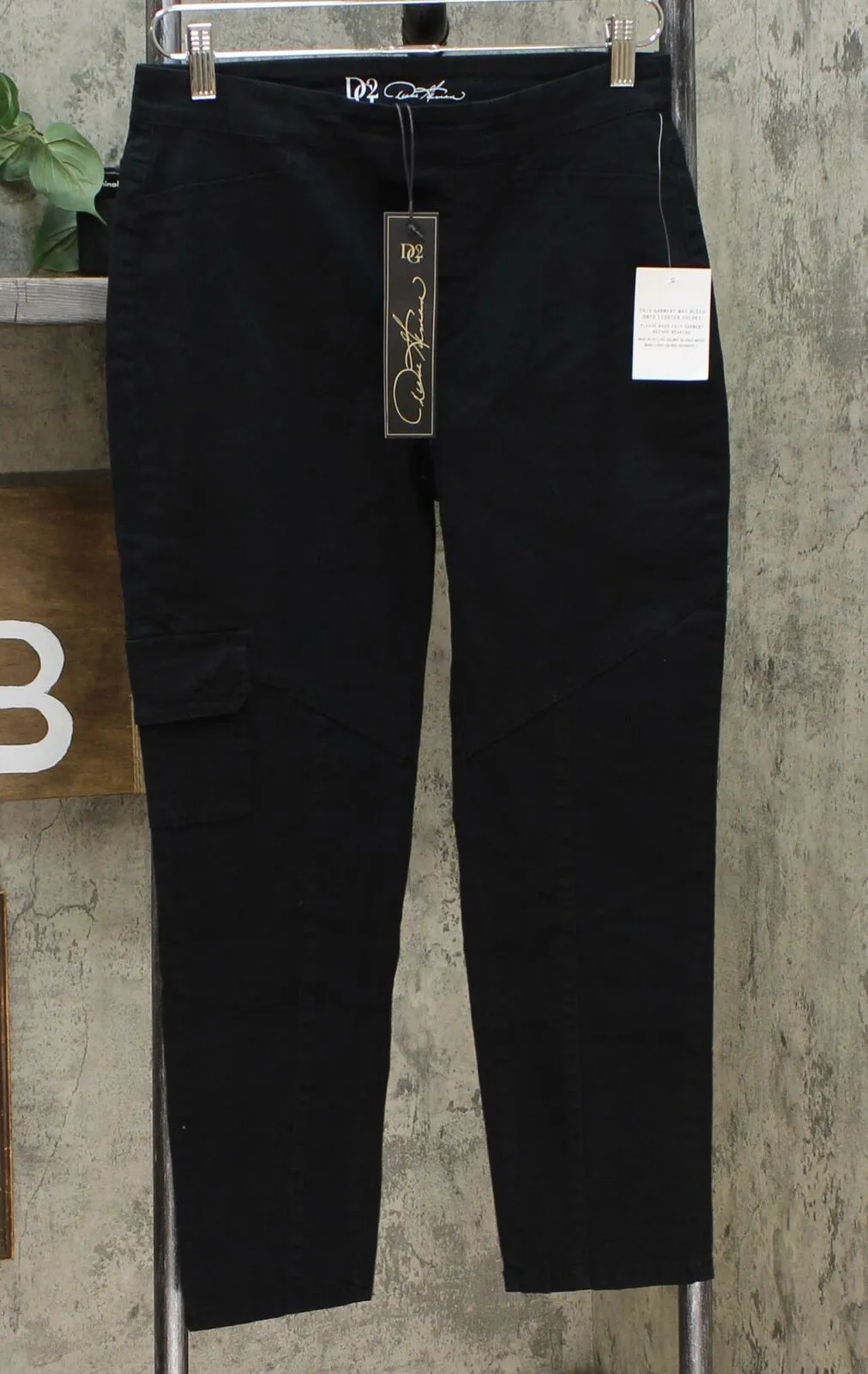 DG2 by Diane Gilman Women's Petite Cropped Stretch Twill Cargo Jeggings