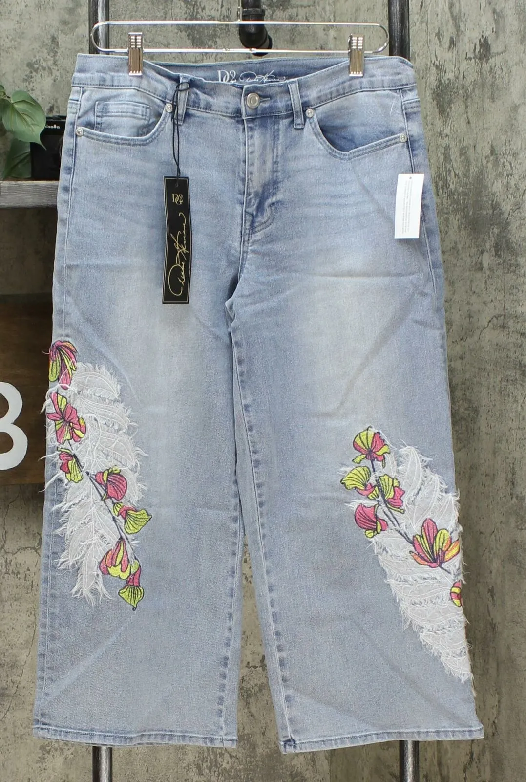 DG2 by Diane Gilman Women's Petite Embroidered Cropped Wide Leg Jeans