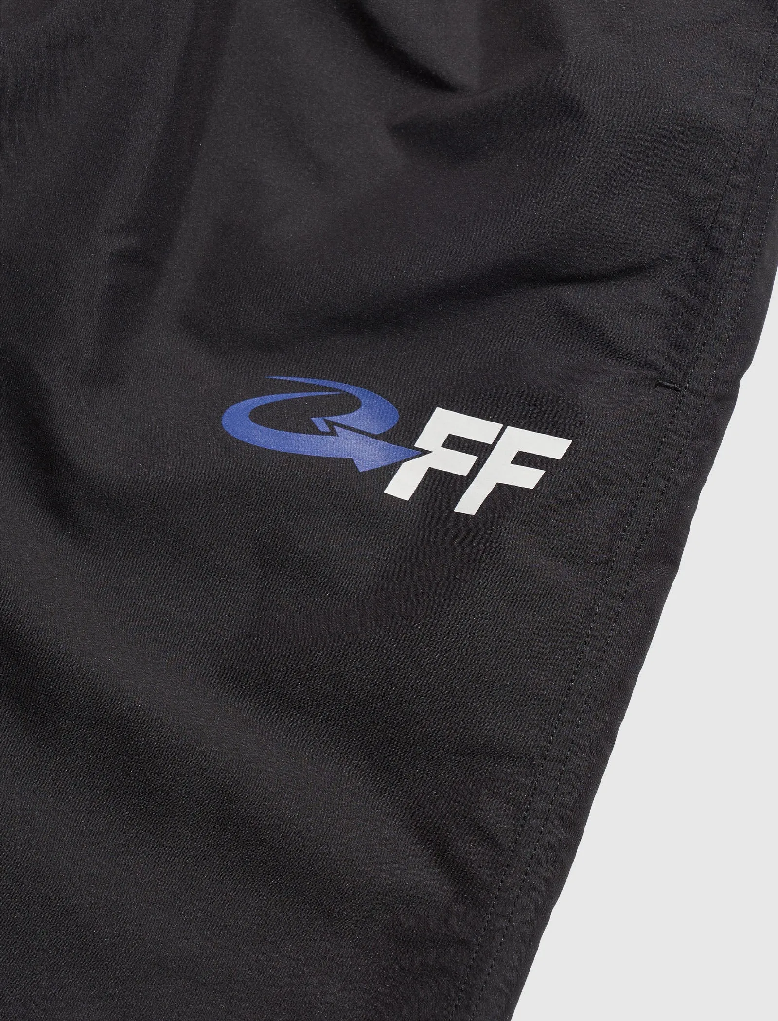 EXACTLY THE OPPOSITE SURFER SWIM SHORTS