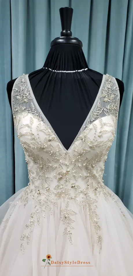Fashion Tiered Skirt Plus Size Wedding Dress