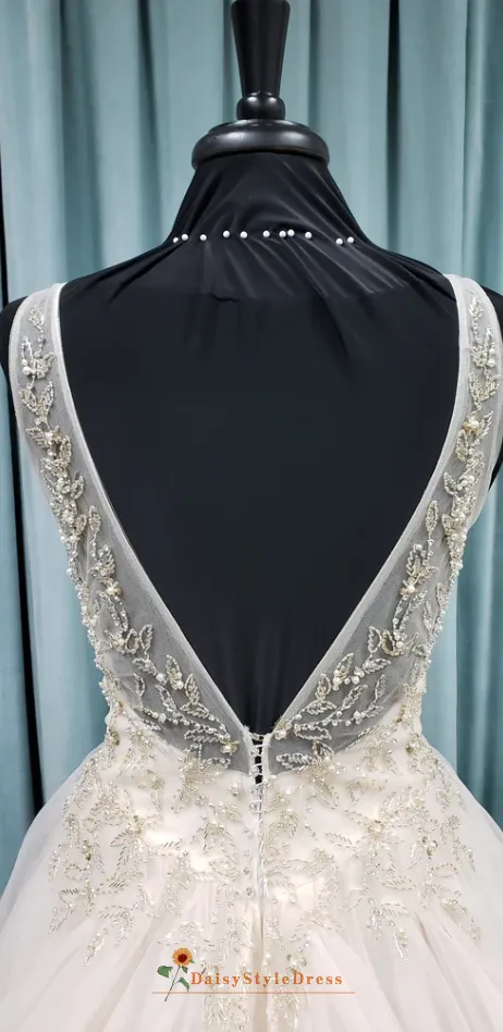 Fashion Tiered Skirt Plus Size Wedding Dress
