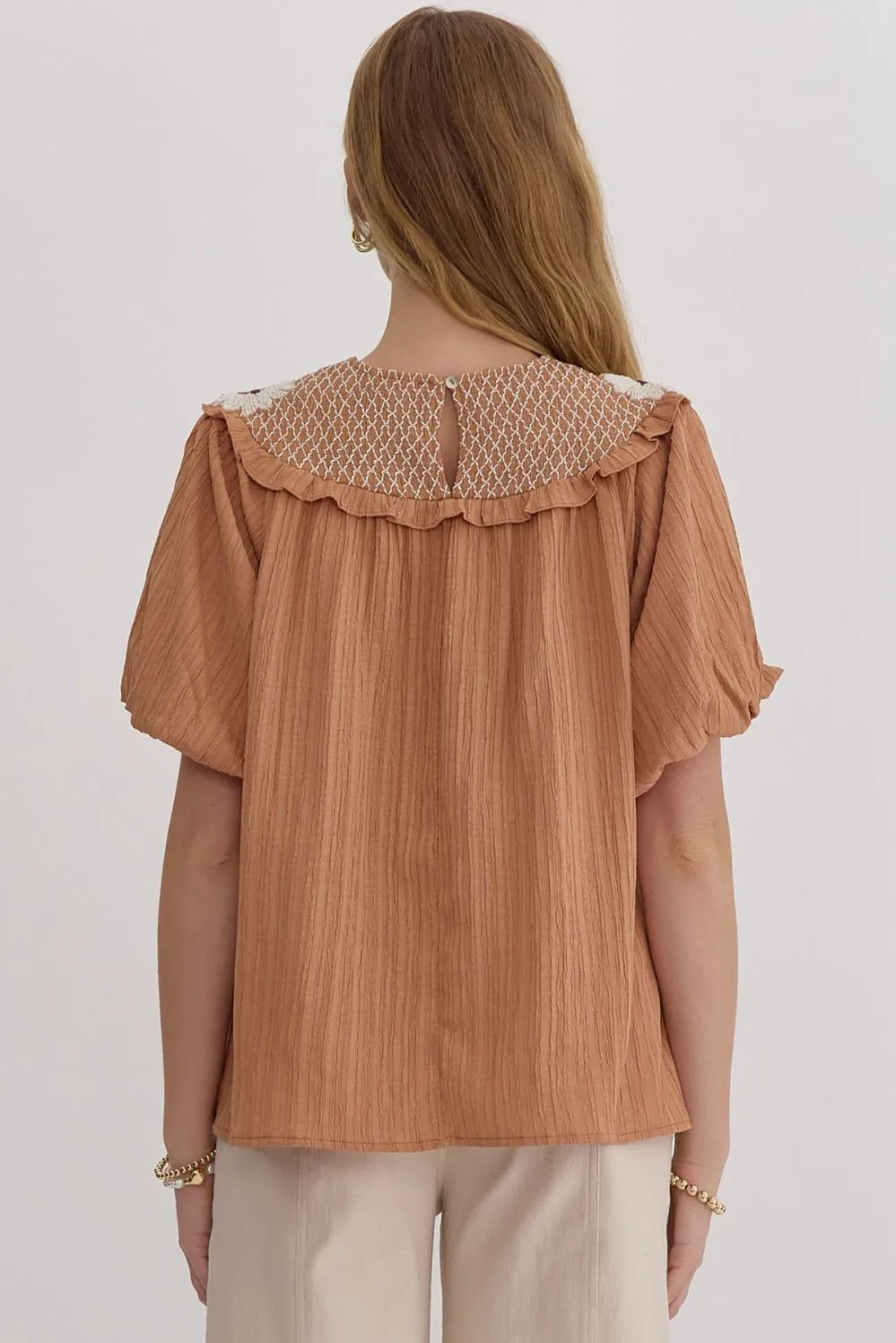 Goldie Textured Bubble Sleeve Smock Top || Camel