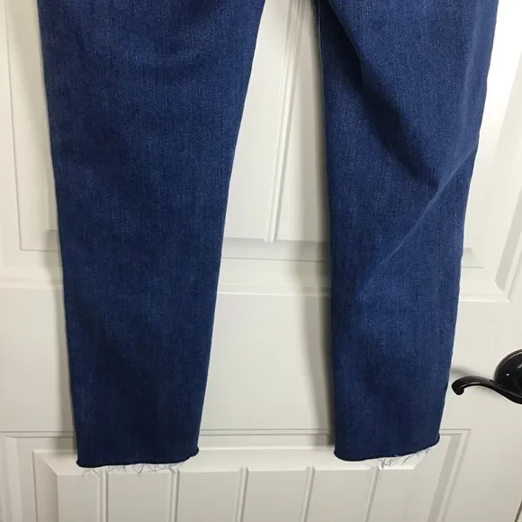 Good American Good Legs in Blue431 Size 28P Cropped.