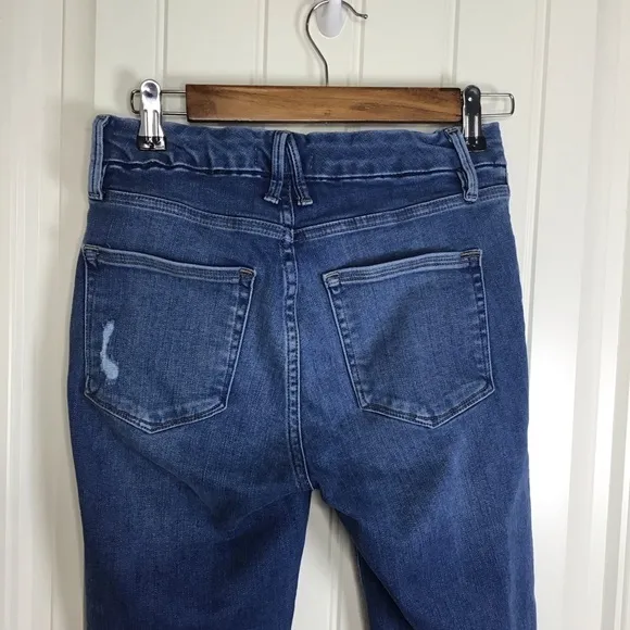 Good American Good Legs in Blue431 Size 28P Cropped.