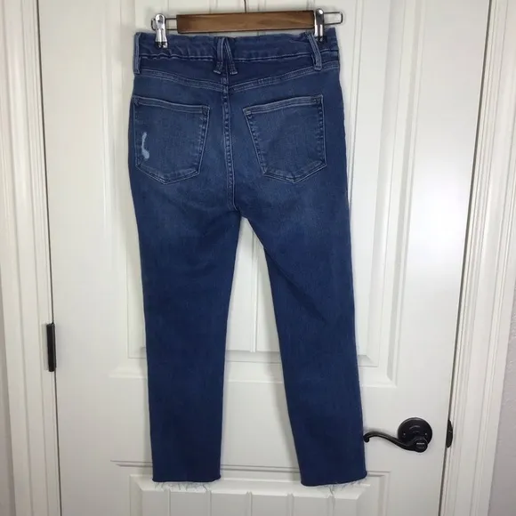 Good American Good Legs in Blue431 Size 28P Cropped.