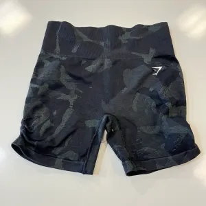 Gym Shark Athletic Shorts Size Small