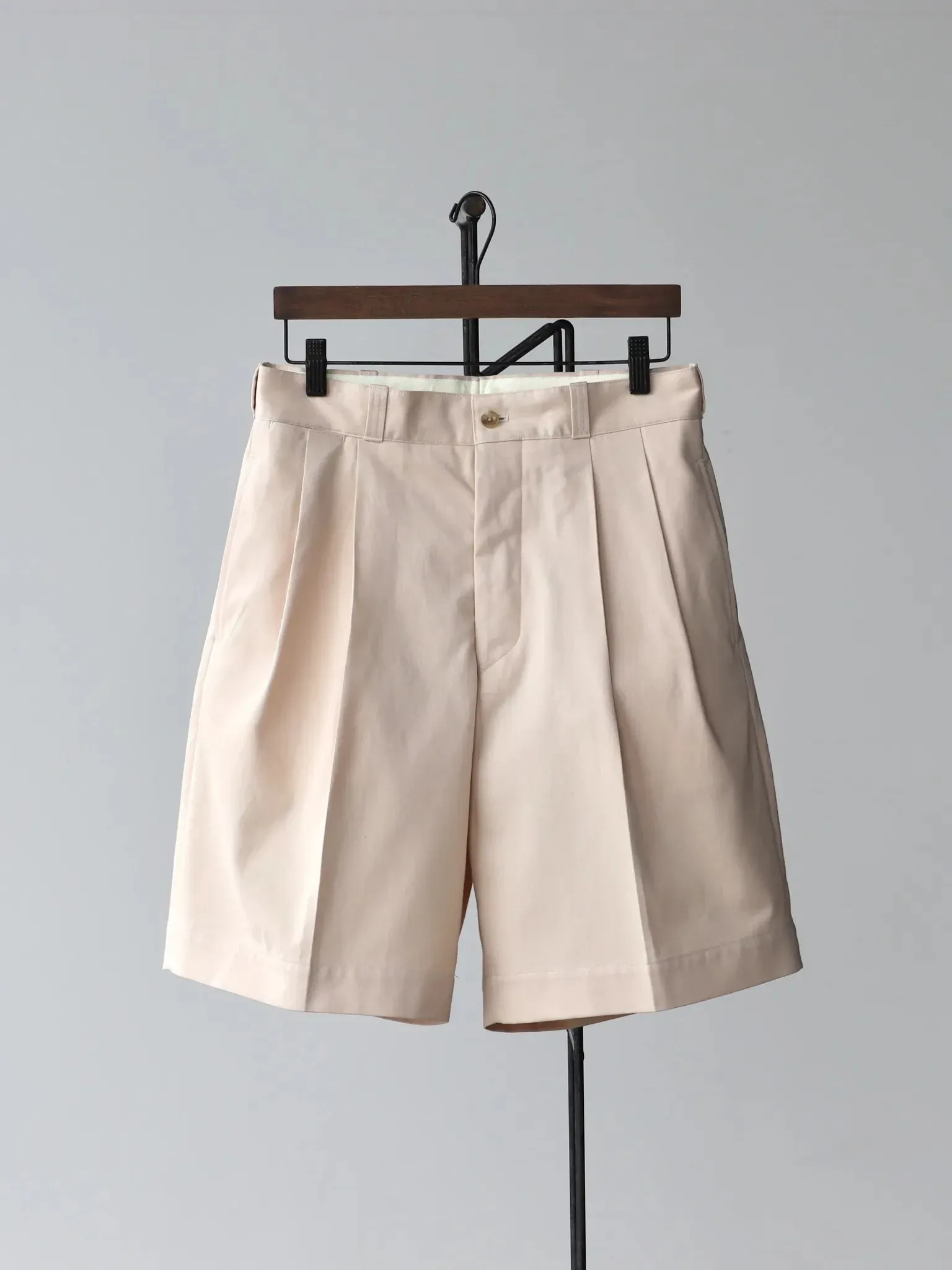 HERILL | Egyptian cotton Chino shorts HLbeige