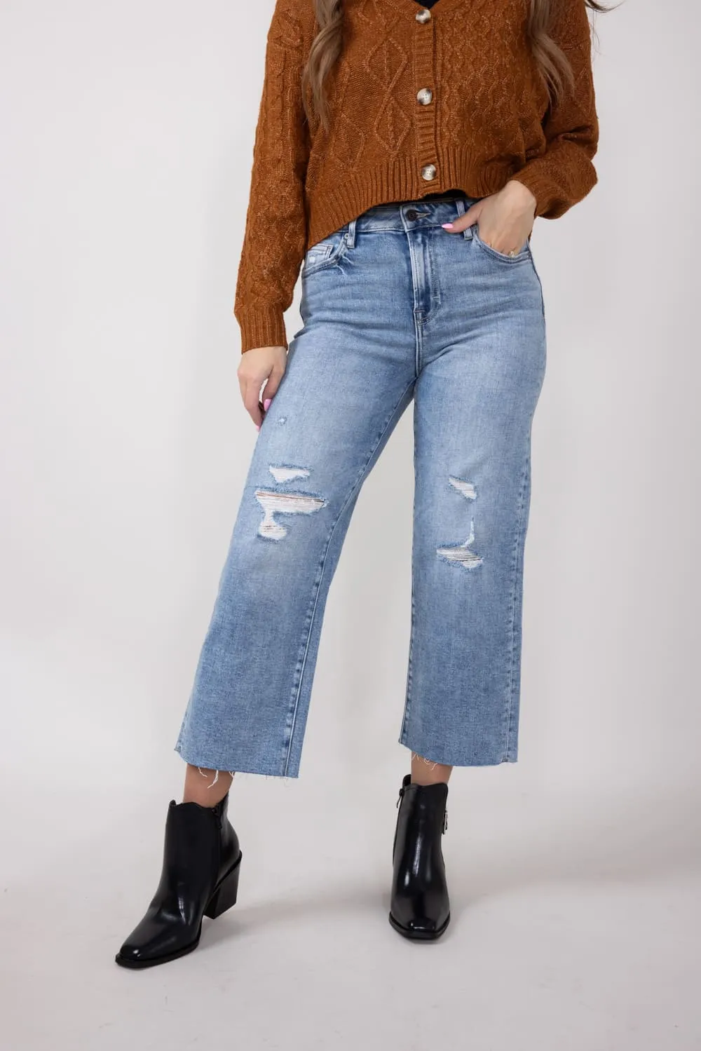 Hidden High Rise Cropped Wide Straight Leg Jeans for Women | HD1633WS-M