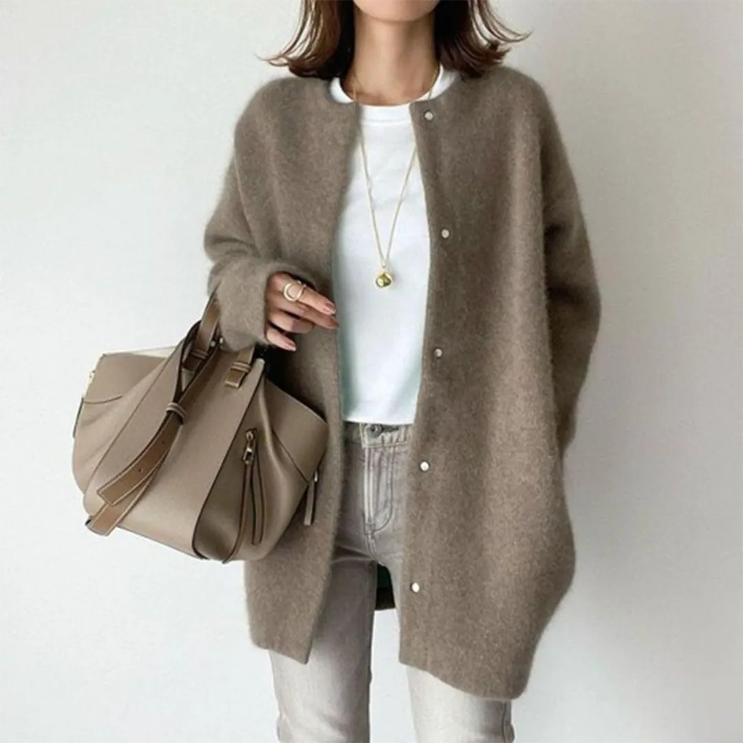 High-quality wool coat for women