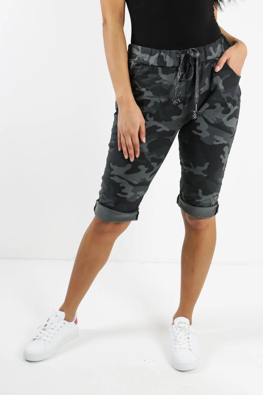 Italian Magic Shorts/Chinos Camo Black