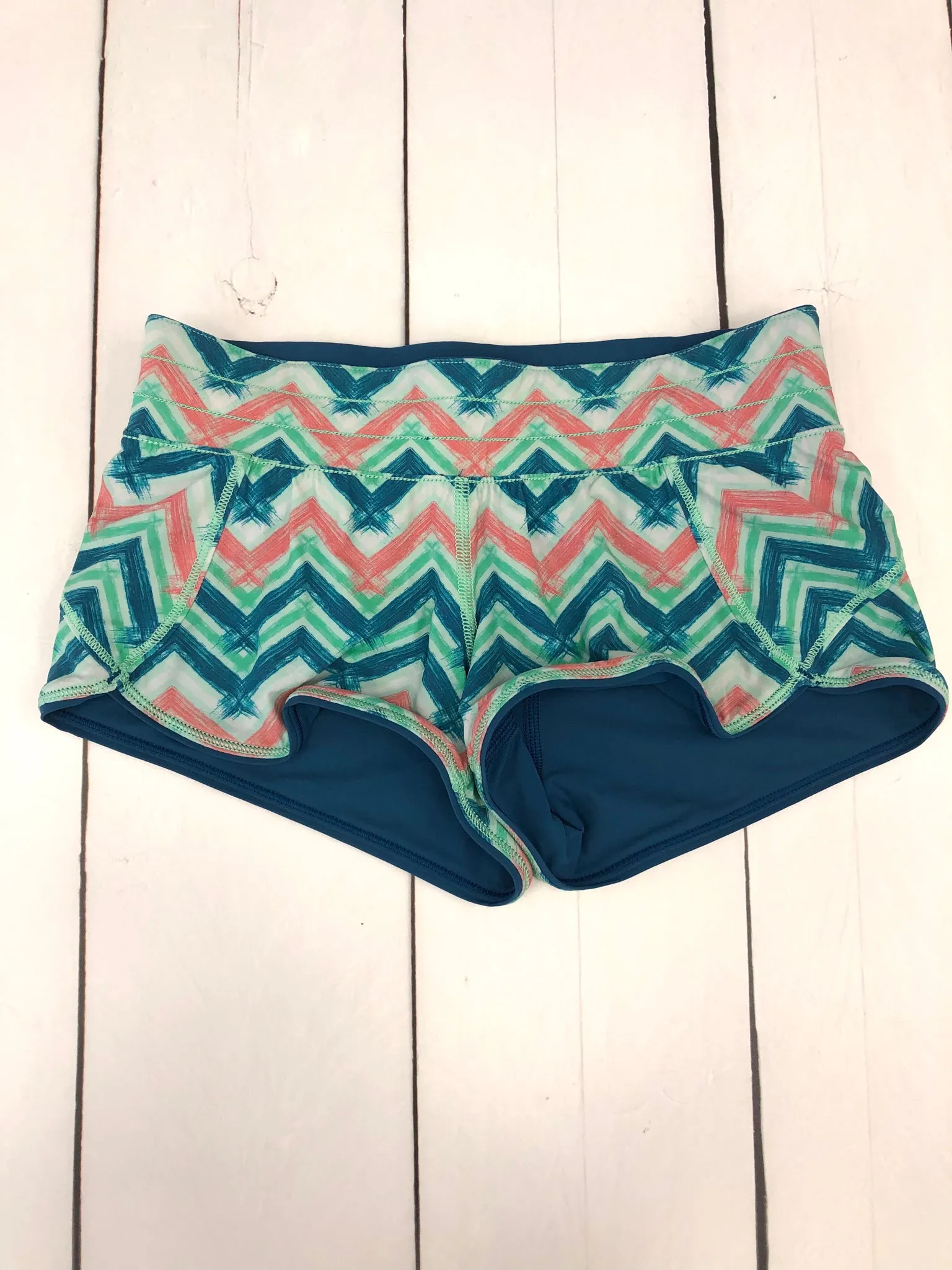 ivivva Multi-Color Size 7 Athletic shorts