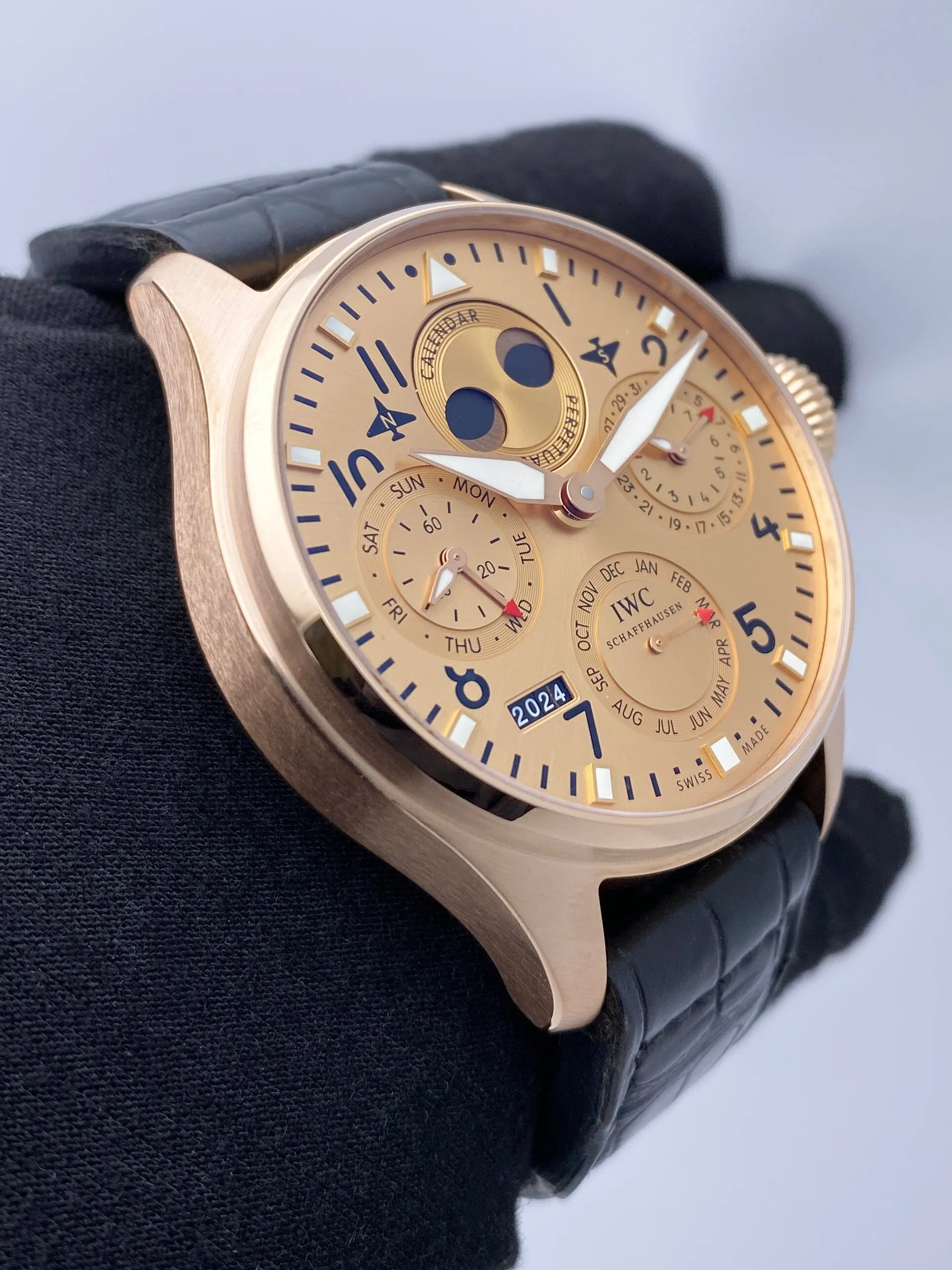 IWC Big Pilot's Perpetual Calendar Boutique Edition IW5026-39 Mens Watch