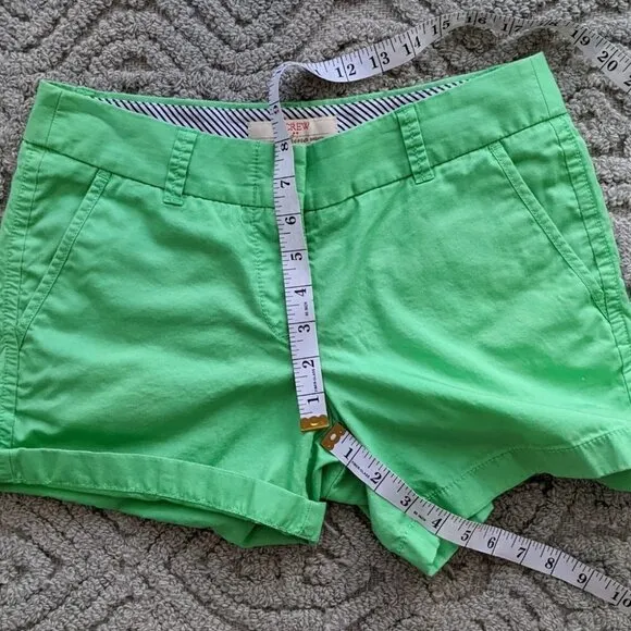J CREW green cotton chino broke in shorts size 0 @L1
