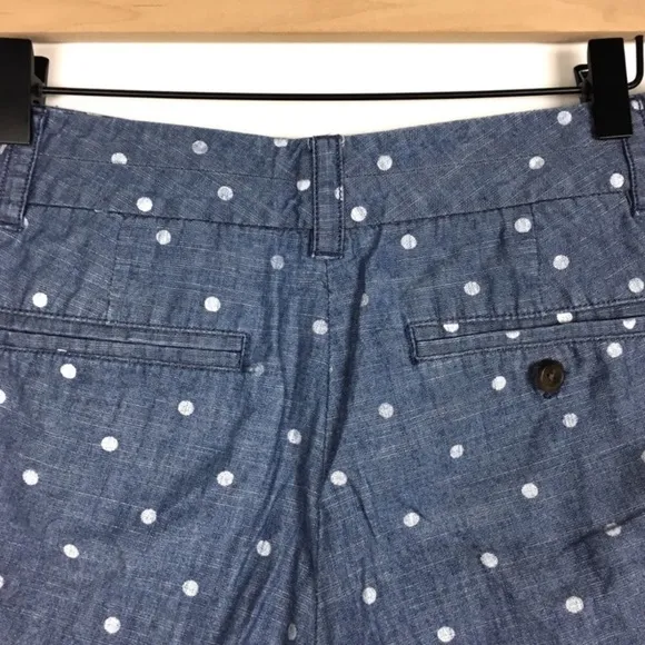 J CREW Shorts Chambray Polka Dot Chino Denim Lightweight Classic Style Size 4