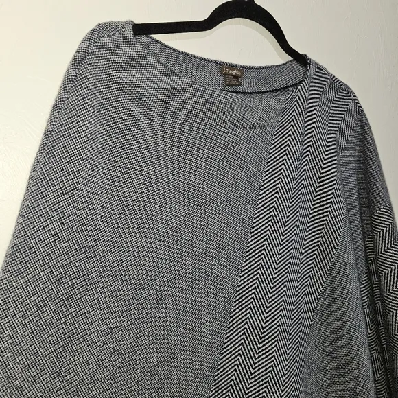 J. McLaughlin Poncho Sweater Wool Cashmere Outerwear Large / One Size Fits Most