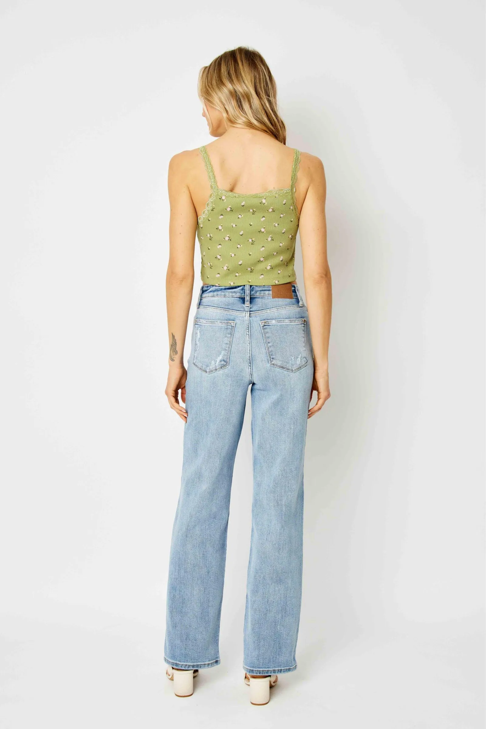 Judy Blue || Iris High Waist Light Wash Straight Leg Jeans