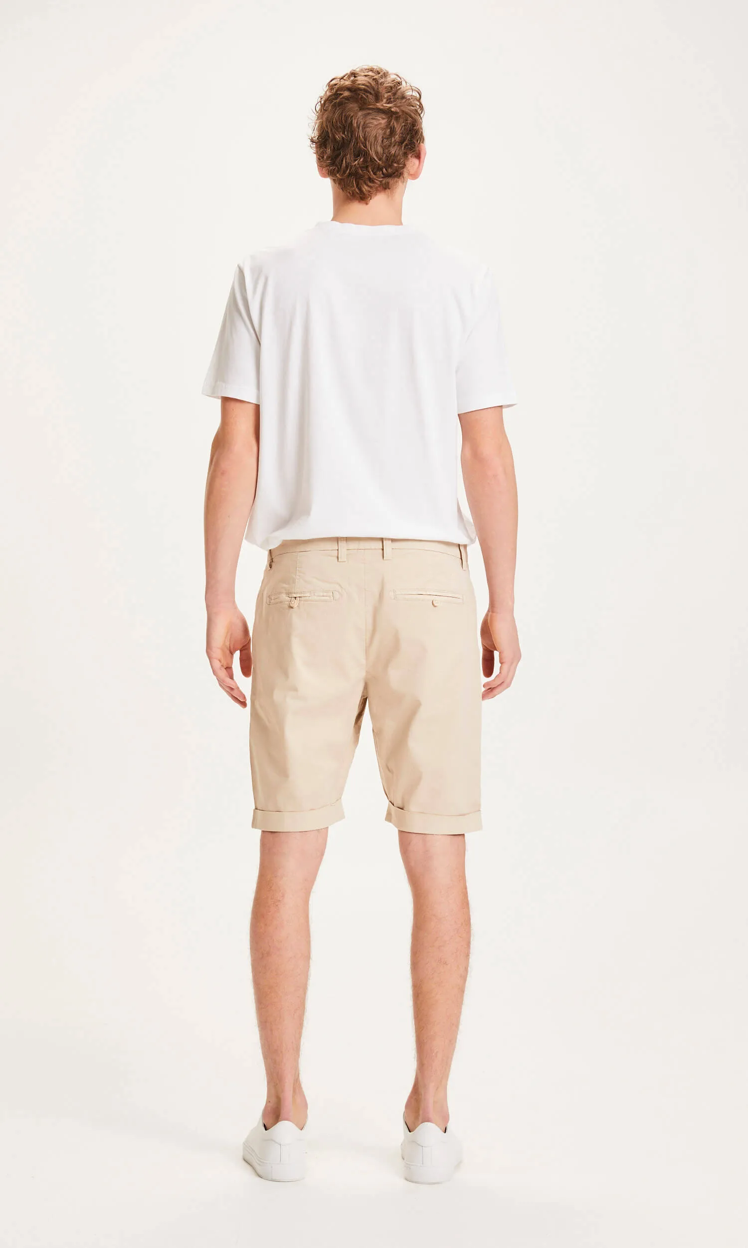 KNOWLEDGE COTTON APPAREL Chuck Regular Chino Poplin Shorts light feather gray