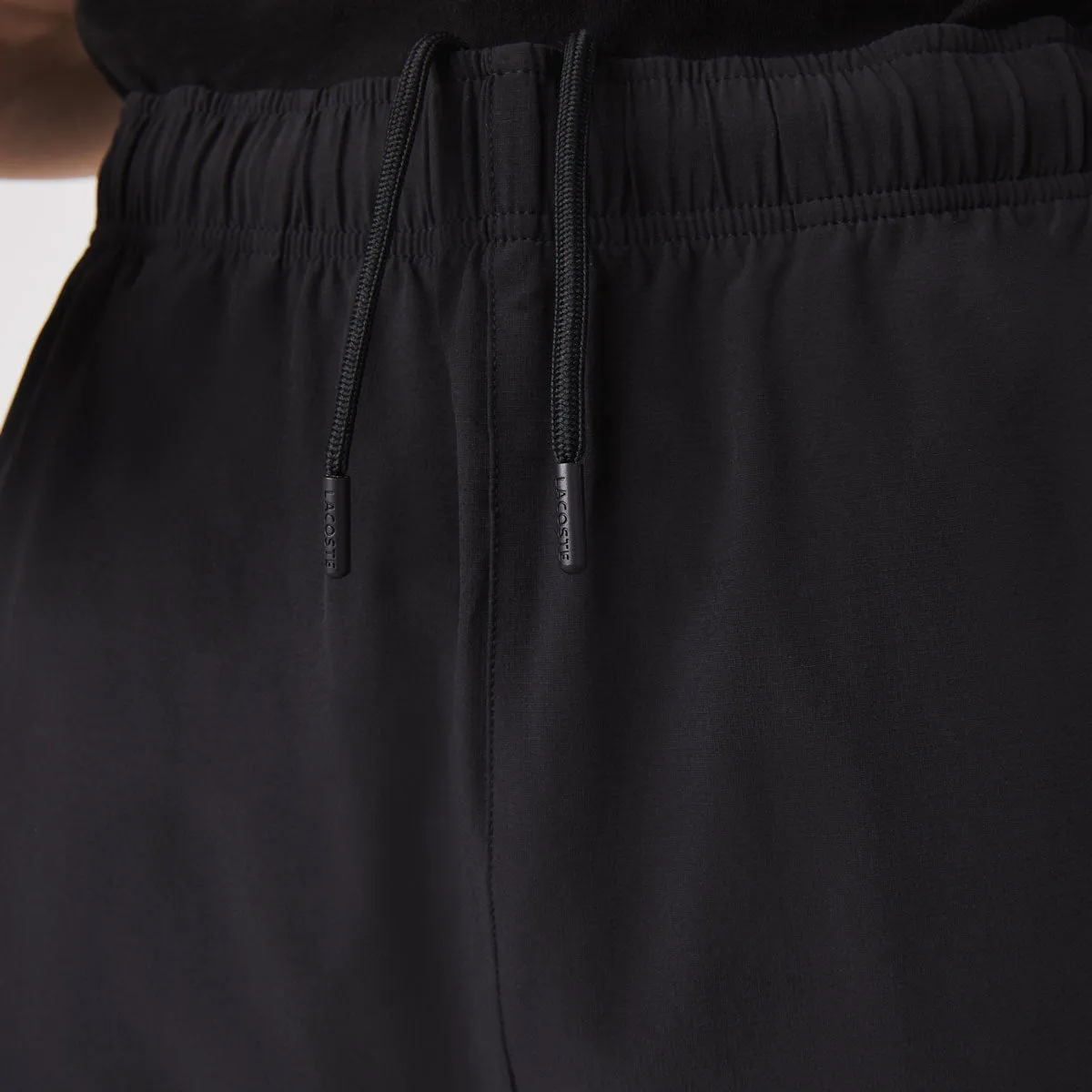 Lacoste Men's Ultra Light 8-inch Short (Black/White)