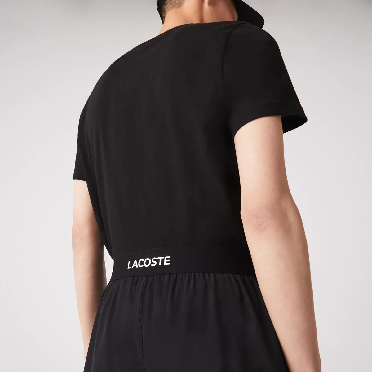 Lacoste Men's Ultra Light 8-inch Short (Black/White)