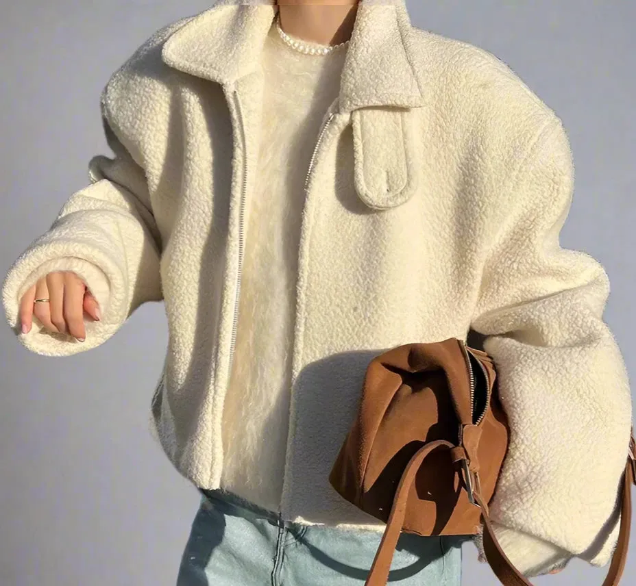 Lamb Wool Cropped Zipper Coat